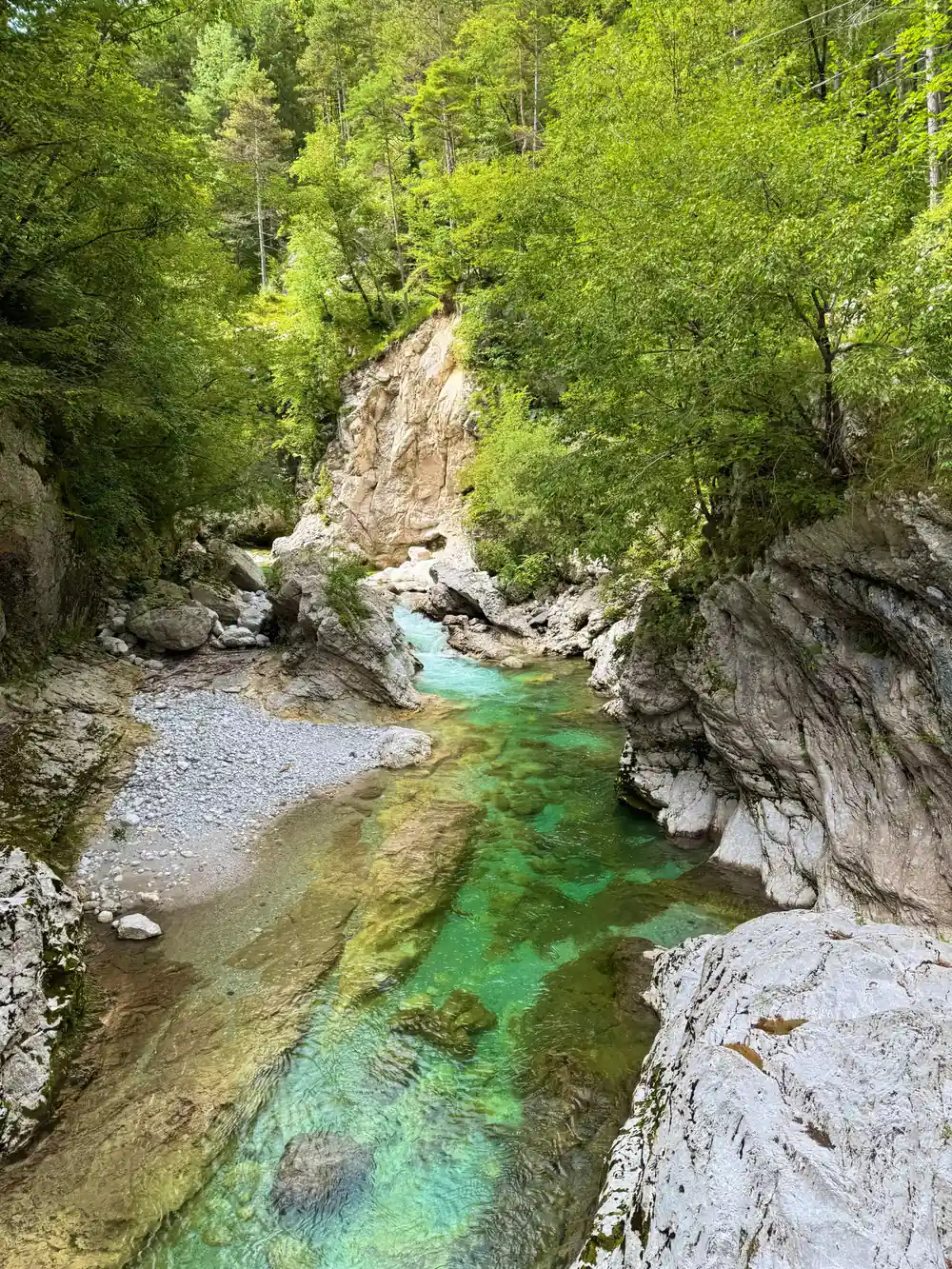 Green water and pale stone in the gorge